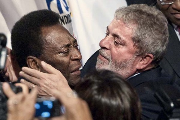 Lula e Pelé comemoram a vitória do Rio em Copenhague