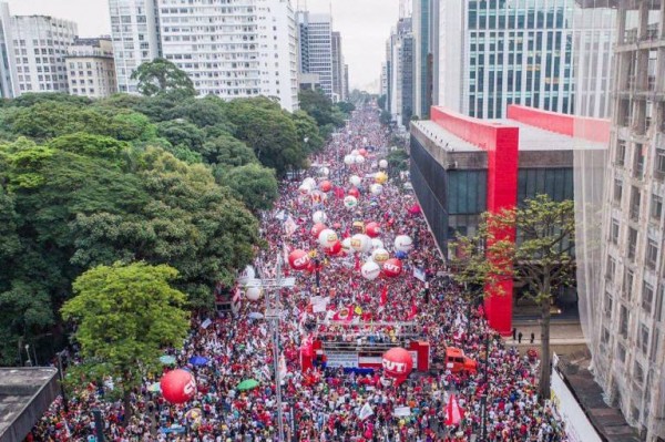 Paulista, 15 de março