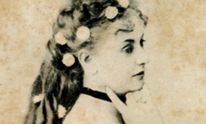 Eliza-Lynch-in-her-Queen--001
