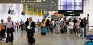 aeroporto-de-brasilia-um-dos-tres-aeroportos-que-irao-a-leilao-na-proxima-segunda-feira-1328544172300_615x300