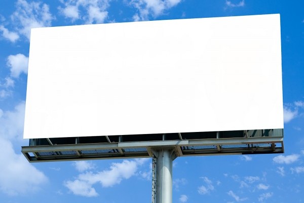 11037-outdoor-advertising-1-600x450