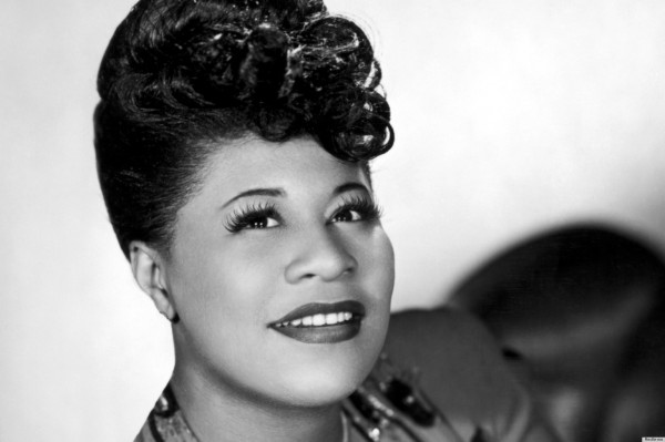 Ella Fitzgerald, uma das maiores cantoras de jazz de todos os tempos.