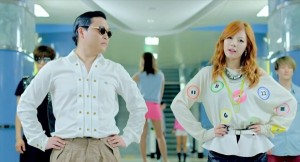 63023-hyunas-horse-dance-in-gangnam-style
