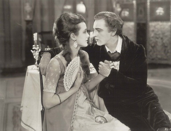 John Barrymore como Beau Brummel, clássico dândi inglês, no filme homônimo.