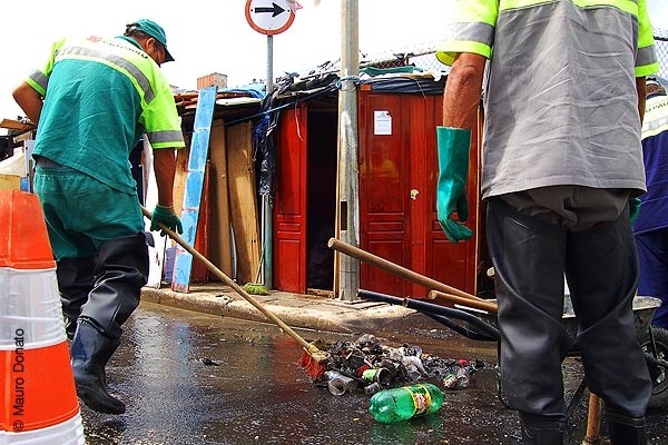 A Cracolândia na quinta, antes de a polícia chegar