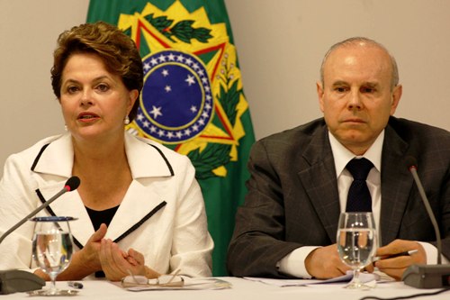Dilma e o ministro Mantega