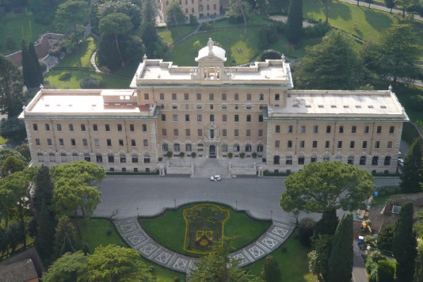 O suntuoso Palazzo del Governatorato Vaticano, onde vivem alguns cardeais