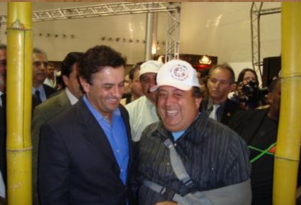 Aécio e o primo Tancredo, o Quedo