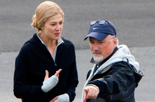 Fincher com Rosamund Pike, de "Gone Girl"