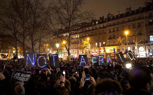 paris-not-afraid_3157581b