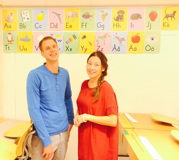 Niklas e Martina dão seu testemunho sobre a educação sueca