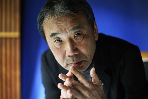 Homens solitários, isolados, vulneráveis: o universo de Murakami