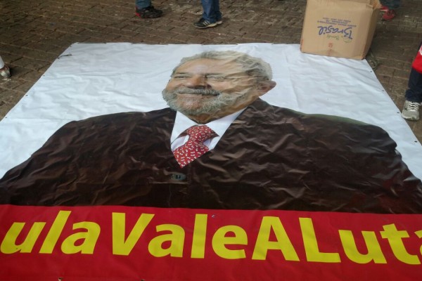 Lula vale a luta