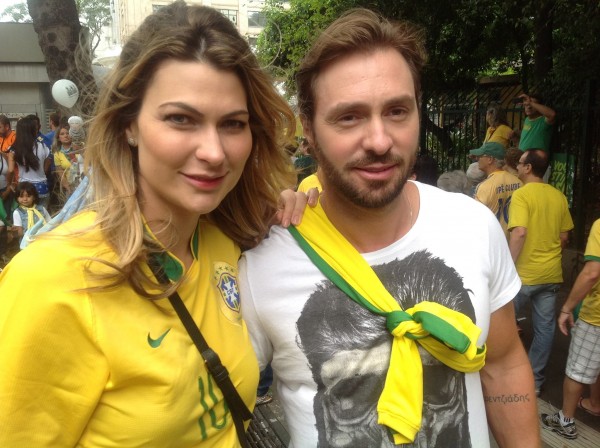 Nicolas Lorentziadis e a mulher Luiza