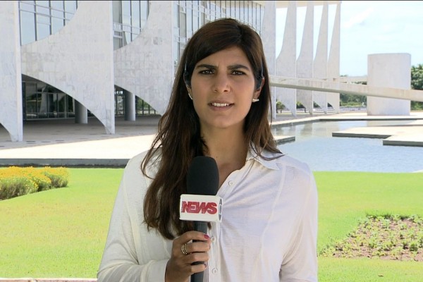 Afilhada de Aécio e símbolo da 'imparcialidade' da Globo: Andreia Sadi