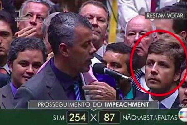 Fabrício não votou, mas apareceu mais que os votantes