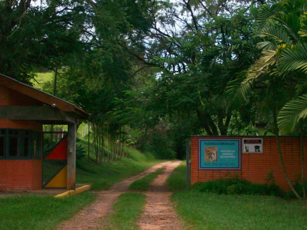 A entrada da fazenda Esmeralda, de 1500 hectares, que não é de Temer