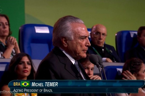 O mundo viu quanto este homem é desprezado