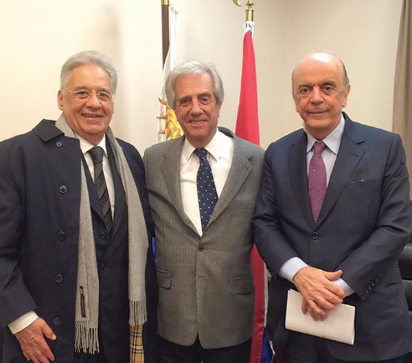 FHC e Serra com o presidente do Uruguai Tabaré Vásquez