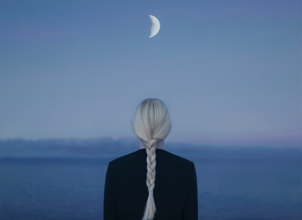 A obra do fotógrafo sueco Gabriel Isak retrata a beleza da solidão