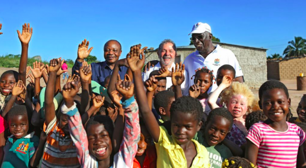 Lula em Angola em 2014