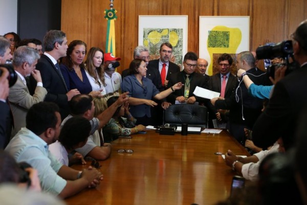 Impeachment-Temer-Dida-Sampaio-Estadao-768x512