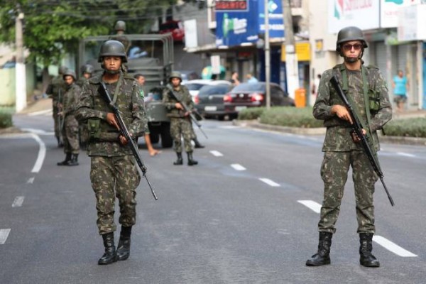 Exército em Vitória