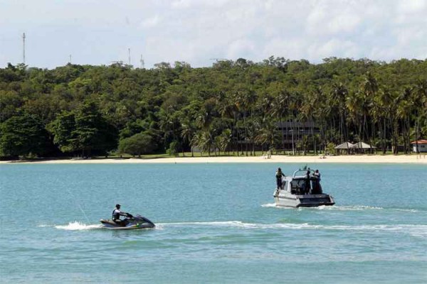 Segurança na Base Naval de Aratu, na Bahia