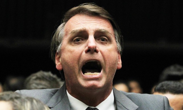 Resultado de imagem para bolsonaro cadeia