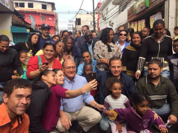 Doria e Alckmin em Paraisópolis na campanha: nunca mais voltou