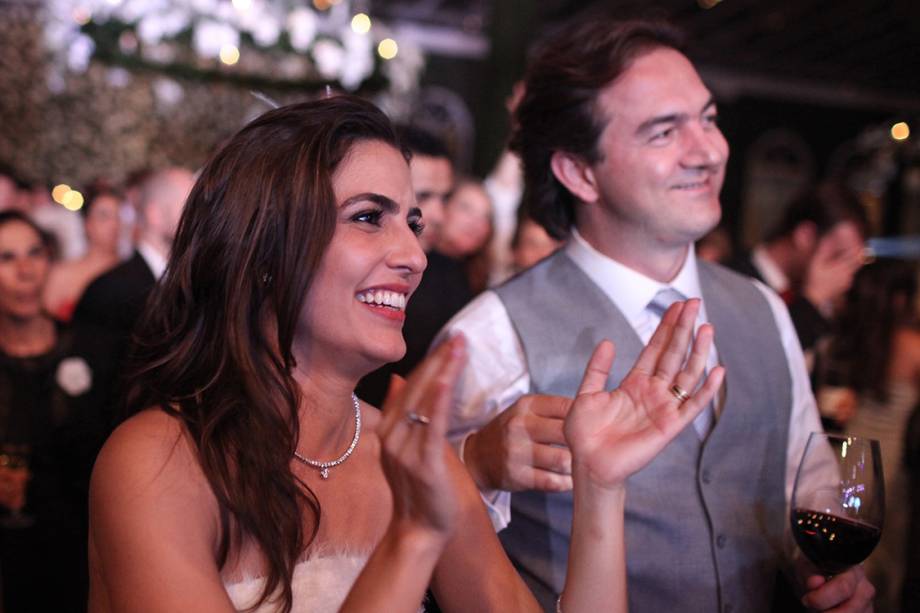 Joesley Batista e Ticiana Villas Boas são hostilizados em restaurante de Nova York Joesley Batista e Ticiana Villas Boas são hostilizados em restaurante de Nova York