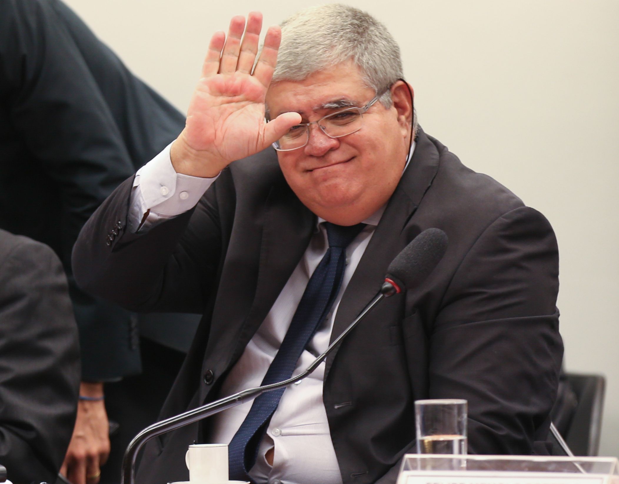 Carlos Marun diz que entrará com um pedido de impeachment contra Barroso