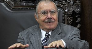 José Sarney