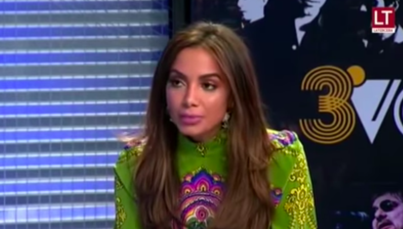 VÍDEO - Anitta sobre Bolsonaro: sempre tive medo de me ...