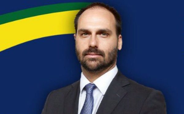 Resultado de imagem para Indicação de Eduardo Bolsonaro para embaixada nos EUA configuraria nepotismo, diz parecer de técnicos do Senado