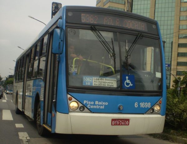 Ônibus em São Paulo. Foto: Wikimedia Commons