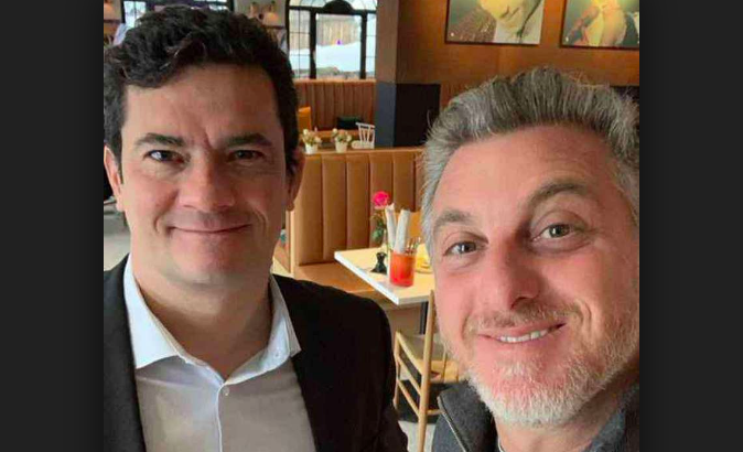 Luciano Huck já começa a apagar retratos com Moro das redes sociais