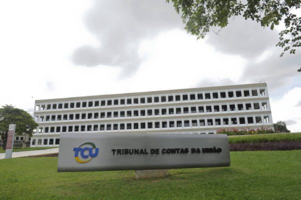 Fachada do prédio do Tribunal de Contas da União (TCU)