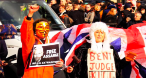 Começa em Londres julgamento histórico de Assange, que definirá futuro da liberdade expressão. Por Joaquim de Carvalho