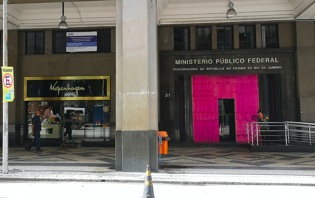 Loja da Kopenhagen é inaugurada ao lado do prédio do MPRJ