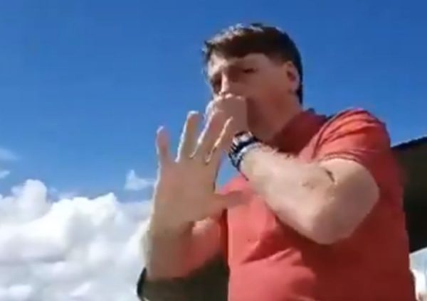 Veja o Bolsonaro