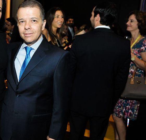 Serra foi padrinho do casamento do fundador da Qualicorp, que teve a prisão  decretada hoje