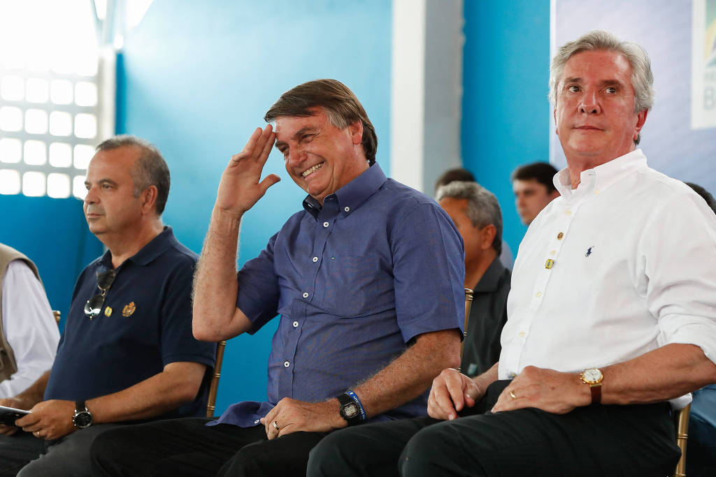 Bolsonaro faz comício com apoio ao Centrão de Arthur Lira ...