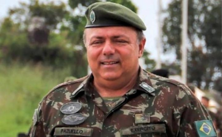 O ex-ministro da Saúde do governo Bolsonaro, Eduardo Pazuello, com farda do Exército. Foto: Divulgação
