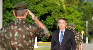 Bolsonaro e militares