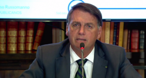 Bolsonaro em discurso