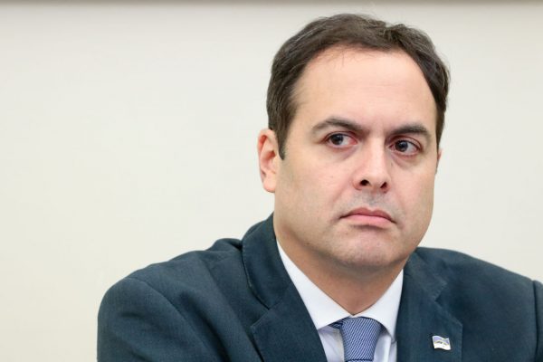 O governador Paulo Câmara