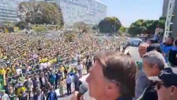 Jair Bolsonaro em discurso em Brasília