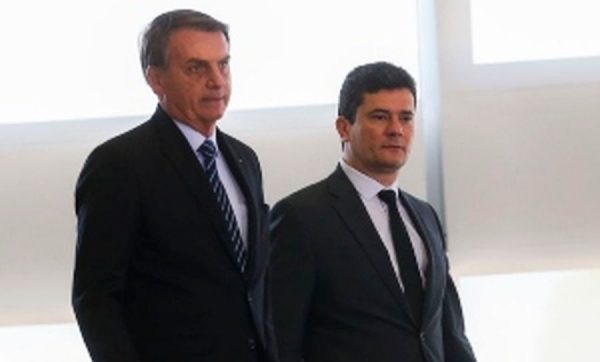 Veja Bolsonaro e Moro
