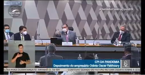 Omar Aziz acusou Otávio Fakhoury na sessão da CPI desta quinta-feira (30). Imagem: Reprodução